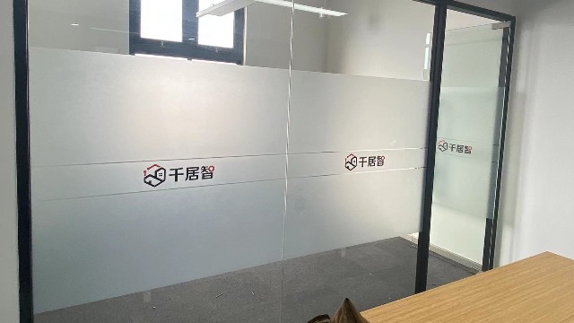 玻璃貼膜